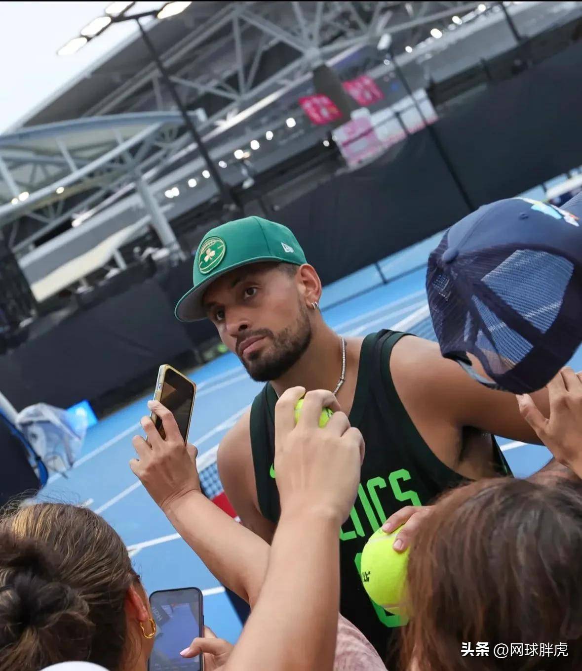 日本网球队逆转澳大利亚网球队,克耶高斯高光表现的简单介绍 日本网球队逆转澳大利亚网球队,克耶高斯高光表现的简单介绍