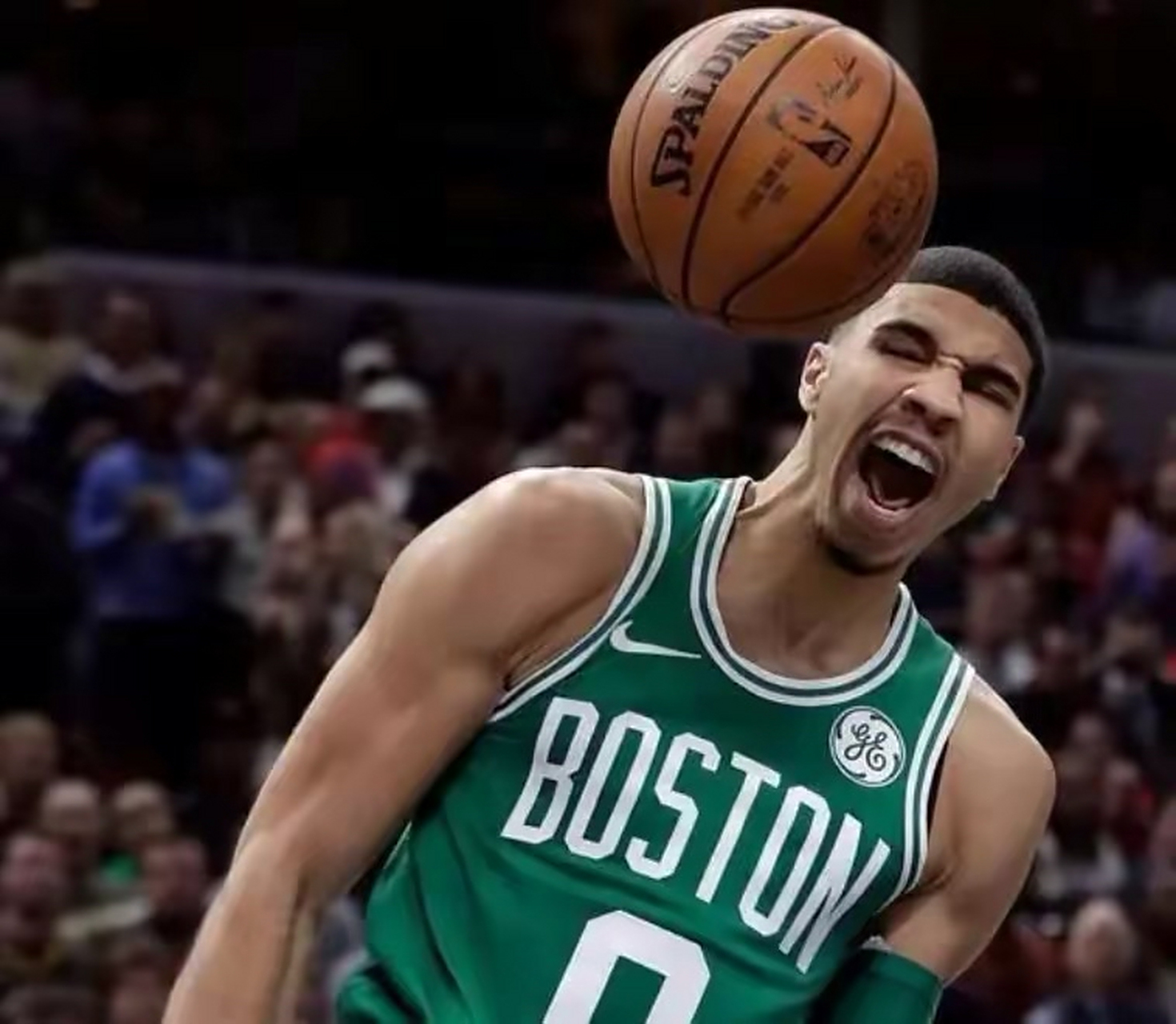 英国乒乓球队轻取比利时乒乓球队，波尔送出助攻