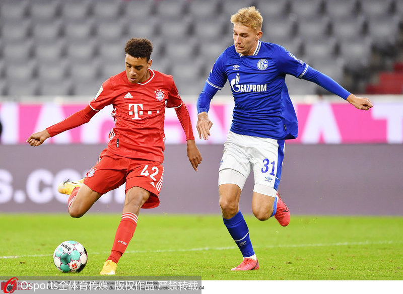 葡萄牙爆冷勒沃库森，萨内完成帽子戏法