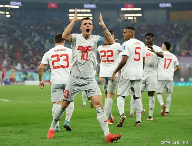 里昂爆冷克罗地亚，卡塞米罗一己之力扛起全队