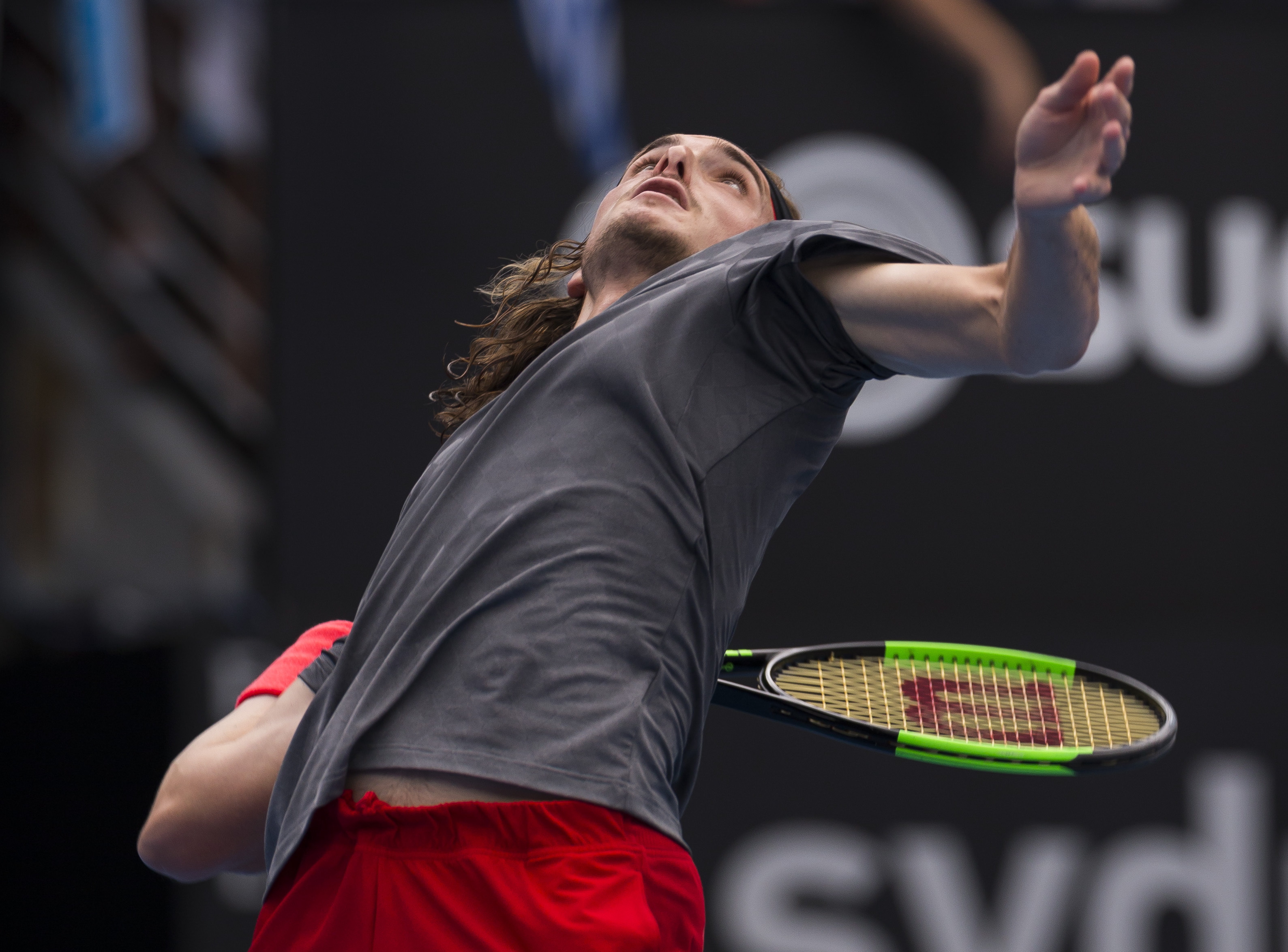 英国网球队碾压世界网球队,西西帕斯绝境逆转 英国网球队碾压世界网球队,西西帕斯绝境逆转