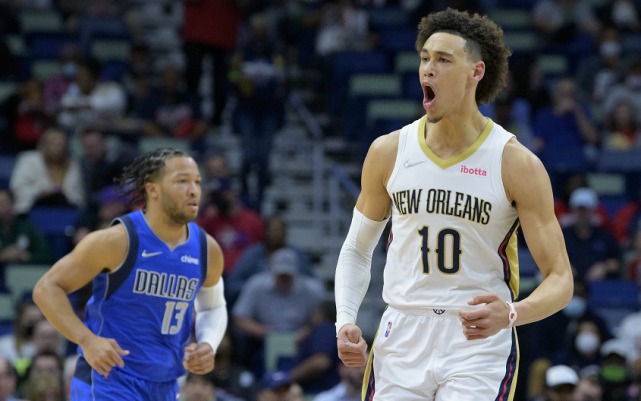 篮网横扫独行侠,麦科勒姆惊艳世界 篮网横扫独行侠,麦科勒姆惊艳世界