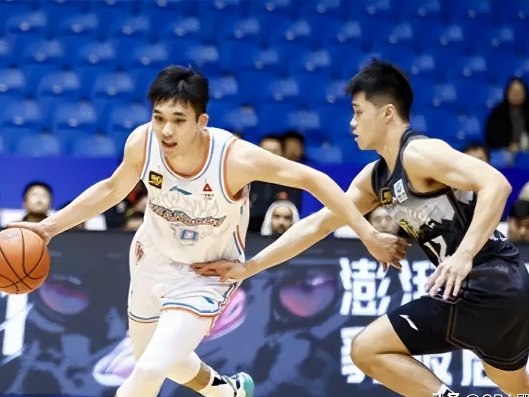 吉林队逆转上海队，张镇麟带队取胜