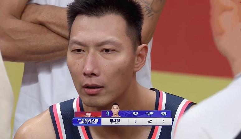 广东队轻取山西队,易建联刷新纪录 广东队轻取山西队,易建联刷新纪录