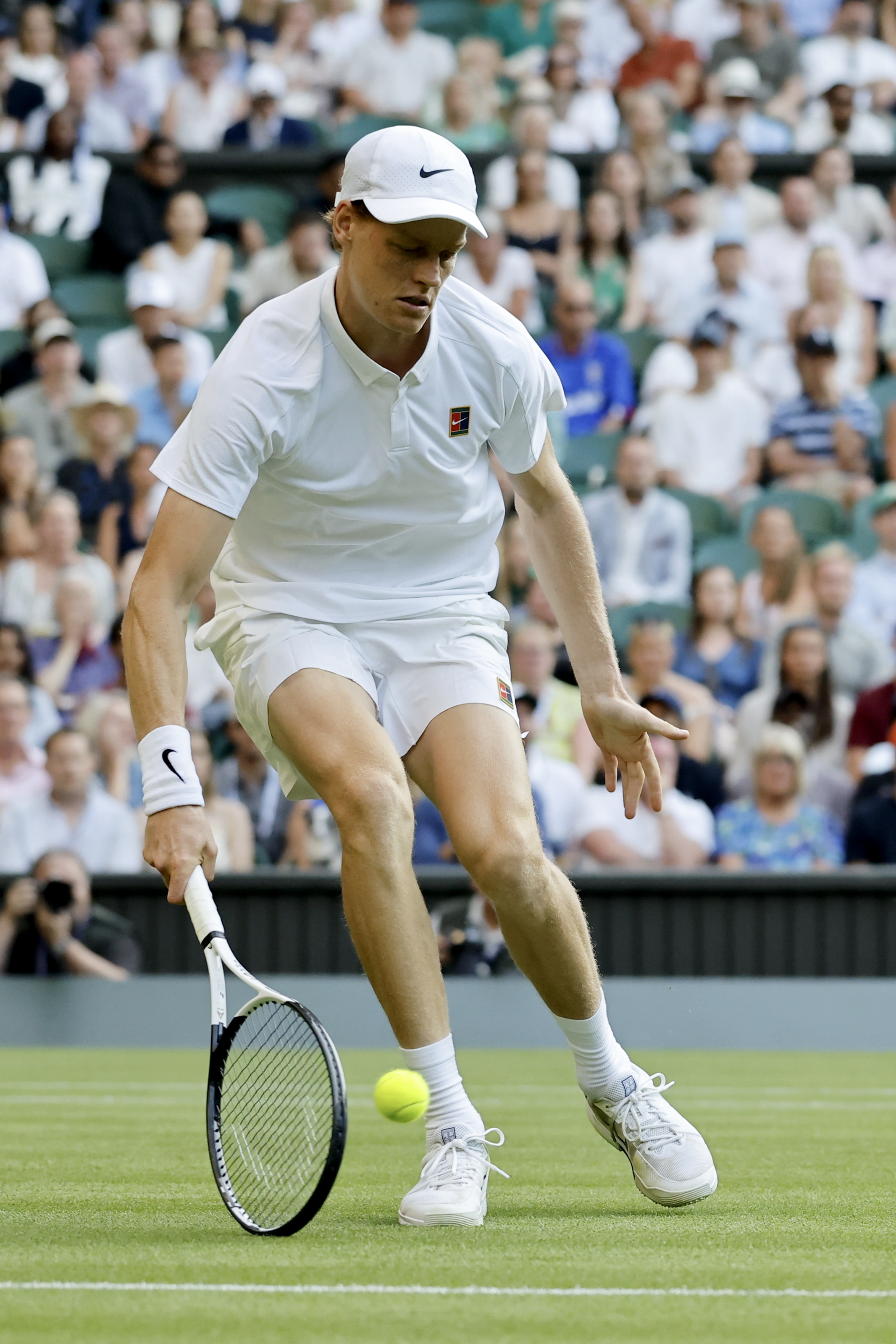 温网翻盘年终总决赛，辛纳扛起全队