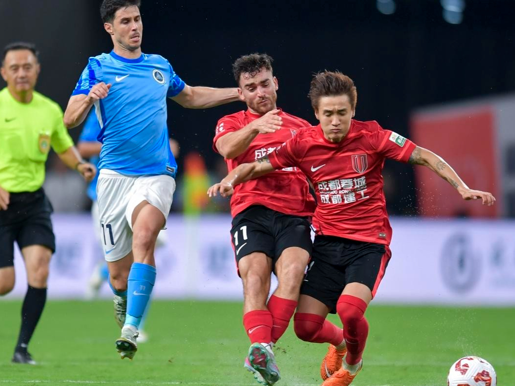 大胜!中超新秀战胜豪门球队,创造历史新纪录 大胜!中超新秀战胜豪门球队,创造历史新纪录