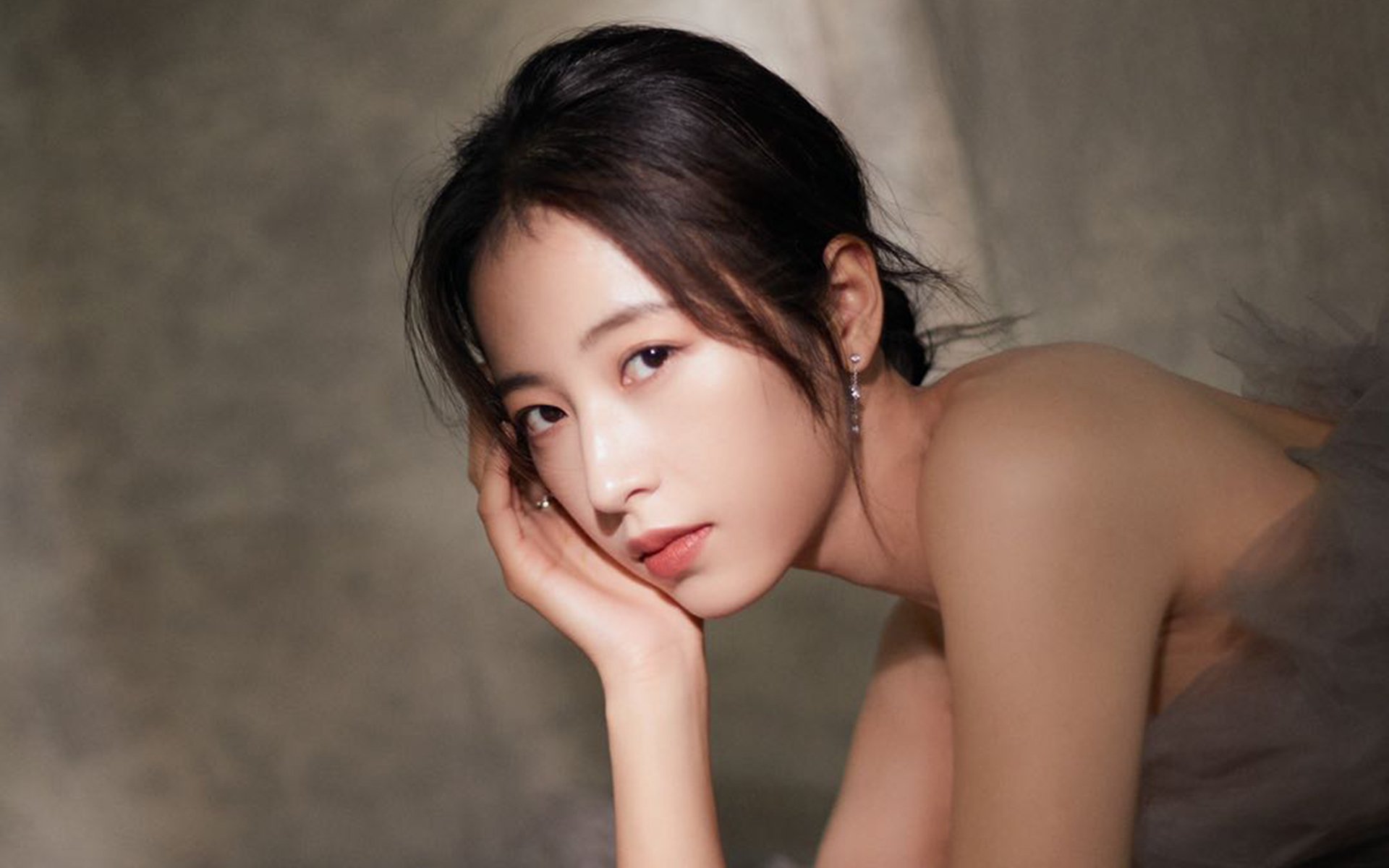 萨卡锋利依旧,伊朗高原奏凯,绿茵场上的两种胜利方程式