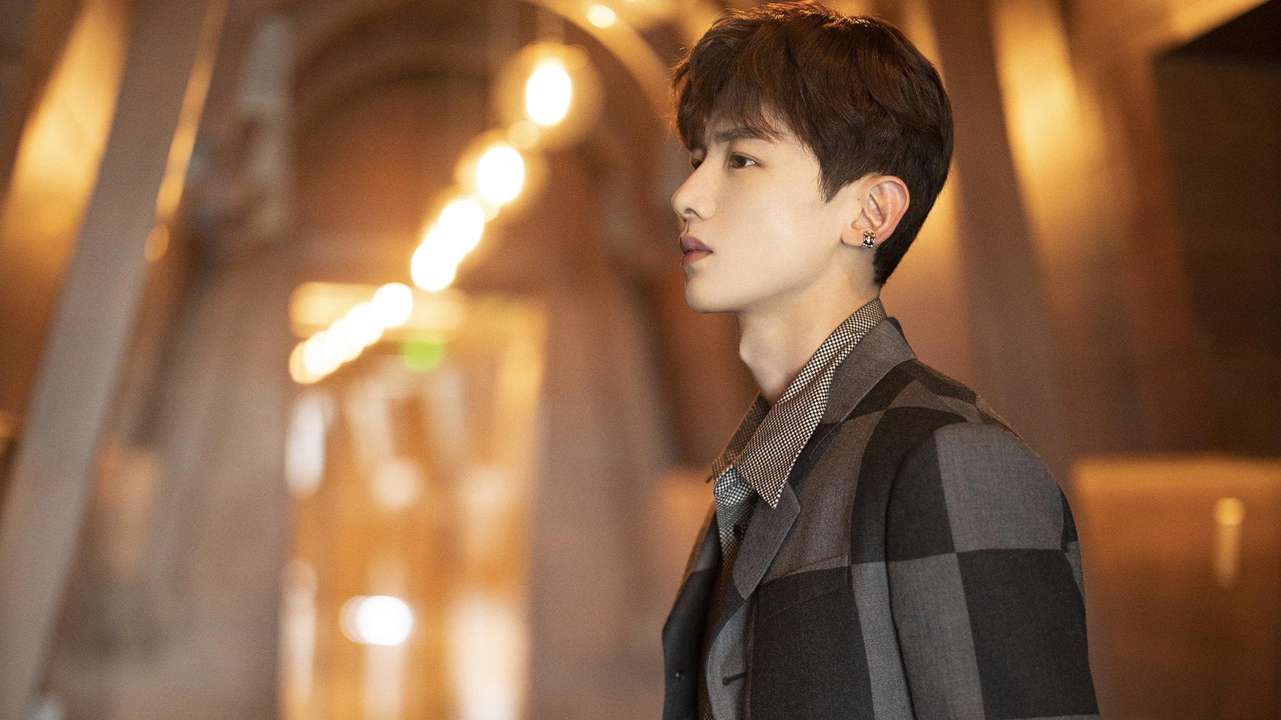 星耀绿茵，利拉德跨界指挥，德甲争冠夜上演压哨绝杀