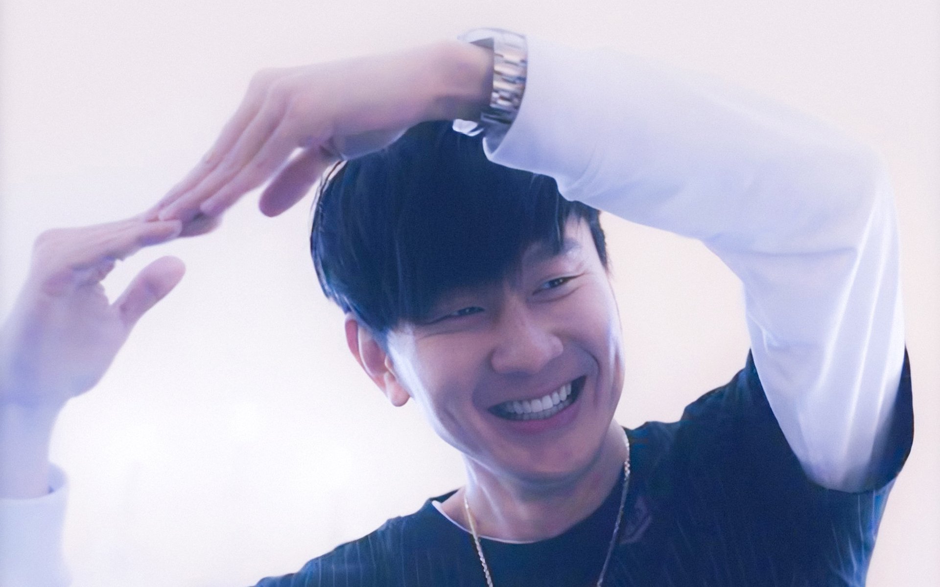 新王登基夜，克瓦拉茨赫利亚的东欧风暴，如何让切尔西的阿根廷星空黯然失色